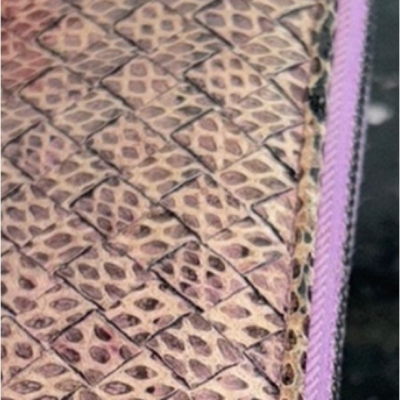 Bottega Vaneta snake skin wallet - Picture 9 of 10